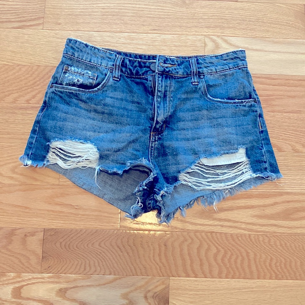 BP jean shorts size 27